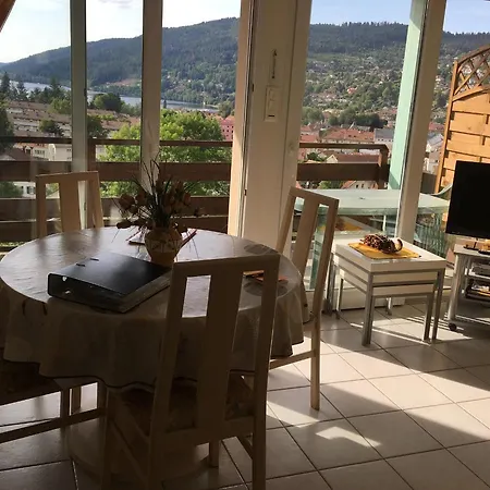 Les Charmilles Apartment